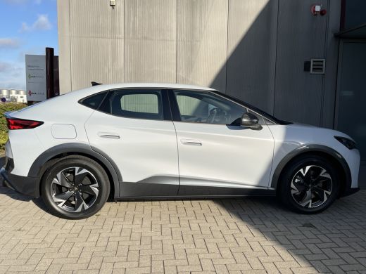 CUPRA Tavascan Essential Elektromotor 210 kW / 286 pk SUV Elektrische aandrijving ActivLease financial lease