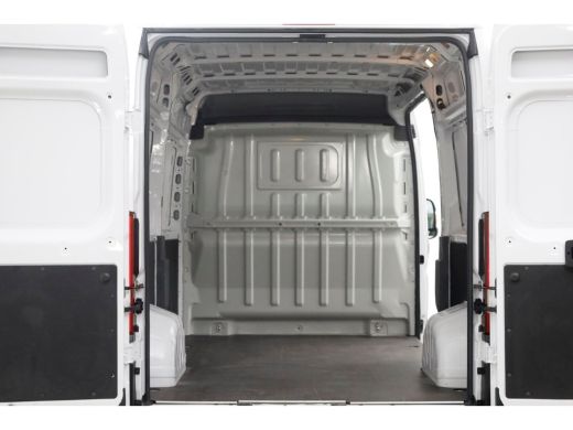 Fiat Ducato 30 2.2 MultiJet 140pk L2H2 Airco/PDC 02-2023 ActivLease financial lease