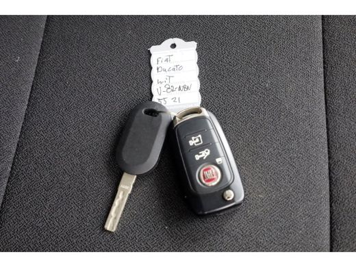 Fiat Ducato 30 2.2 MultiJet 140pk L2H2 Airco/PDC 02-2023 ActivLease financial lease