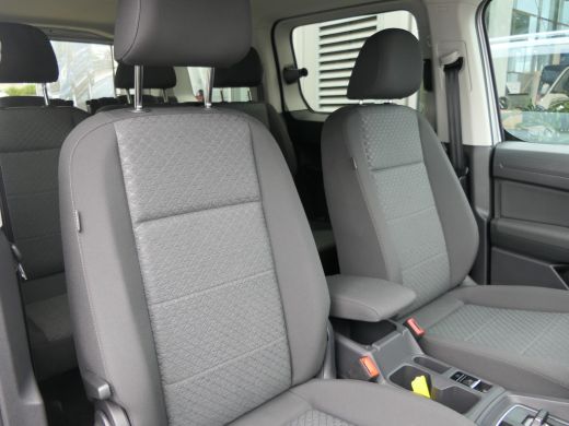 Ford Tourneo Connect 1.5 PHEV Titanium 7 Persoons | 100km Elektrisch Rijbereik | 1400kg Trekgewicht ActivLease financial lease