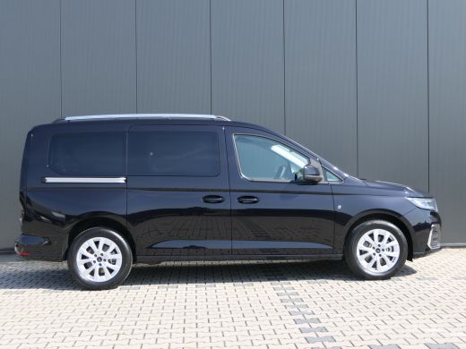 Ford Tourneo Connect 1.5 PHEV Titanium 7 Persoons | 100km Elektrisch Rijbereik | 1400kg Trekgewicht | ActivLease financial lease