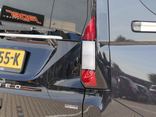 Ford Tourneo Connect 1.5 PHEV Titanium 7 Persoons | 100km Elektrisch Rijbereik | 1400kg Trekgewicht | ActivLease financial lease