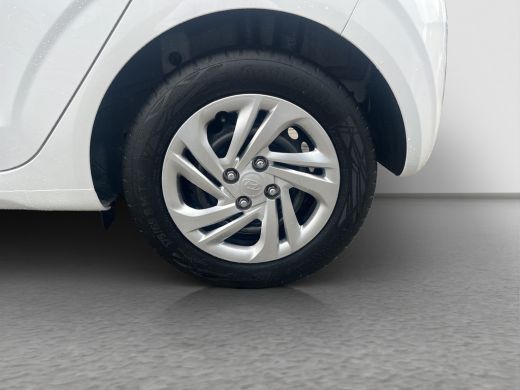 Hyundai i10 1.0 Comfort | Achterbank in delen neerklapbaar | Airco | Armsteun voor ActivLease financial lease