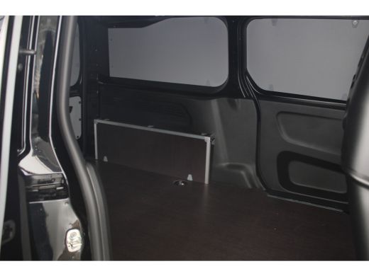 Opel Combo-e Standaard - Electric | 11 KW On-Board lader | 11 kW - 3 fase AC lader en 100kW DC Snelladen mogel... ActivLease financial lease