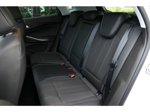 Opel Grandland 1.2 TURBO 130PK GS AUTOMAAT / NAVI / LED / PDC / 18''LMV / CAMERA / CRUISECONTROL / WINTERPAKKET ... ActivLease financial lease