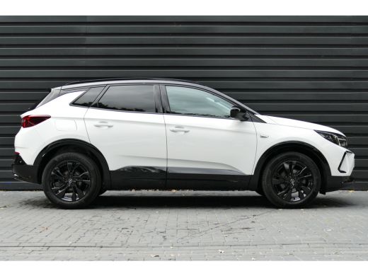 Opel Grandland 1.2 TURBO 130PK GS AUTOMAAT / NAVI / LED / PDC / 18''LMV / CAMERA / CRUISECONTROL / WINTERPAKKET ... ActivLease financial lease