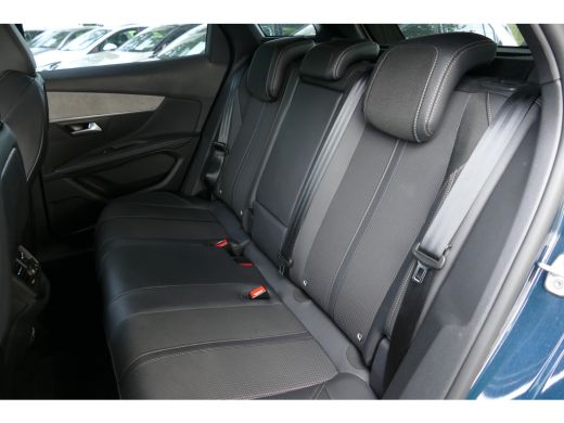 Peugeot 3008 1.2 PURETECH 130PK GT AUTOMAAT / NAVI / CLIMA / PDC / 18"LMV / CAMERA / FULL-LED / WINTERPAKKET /... ActivLease financial lease