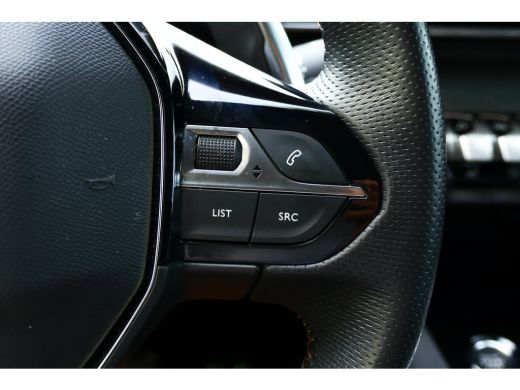 Peugeot 3008 1.2 PURETECH 130PK GT AUTOMAAT / NAVI / CLIMA / PDC / 18"LMV / CAMERA / FULL-LED / WINTERPAKKET /... ActivLease financial lease