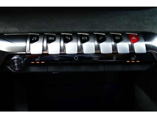 Peugeot 3008 1.2 PURETECH 130PK GT AUTOMAAT / NAVI / CLIMA / PDC / 18"LMV / CAMERA / FULL-LED / WINTERPAKKET /... ActivLease financial lease