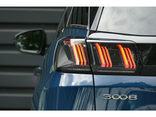 Peugeot 3008 1.2 PURETECH 130PK GT AUTOMAAT / NAVI / CLIMA / PDC / 18"LMV / CAMERA / FULL-LED / WINTERPAKKET /... ActivLease financial lease