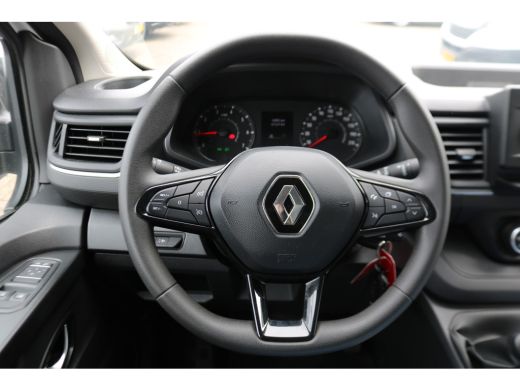 Renault Trafic 2.0 dCi 110pk L1 H1 Airco Trekhaak Imperiaal ActivLease financial lease