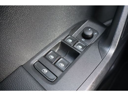 Seat Ibiza 1.0 EcoTSI 95PK Style | Climate Control | Parkeersensoren achter | Apple Carplay/Android Auto | | ActivLease financial lease