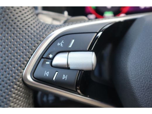 Skoda Kodiaq Sportline Business | Achteruitrijcamera | Crew Protect Assist | Cruise control met speedlimiter ActivLease financial lease