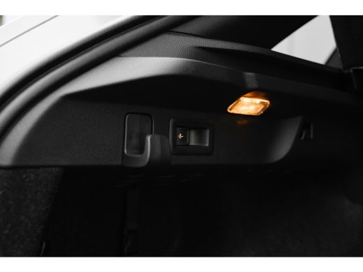 Skoda Scala Monte Carlo | Achteruitrijcamera | Adaptive Cruise Control | Chromen raamlijsten ActivLease financial lease