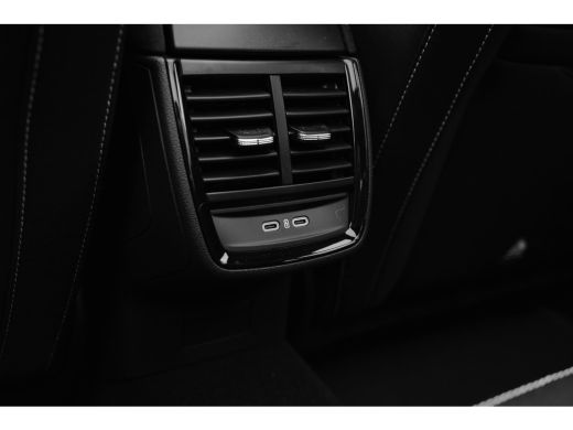 Skoda Scala Monte Carlo | Achteruitrijcamera | Adaptive Cruise Control | Chromen raamlijsten ActivLease financial lease