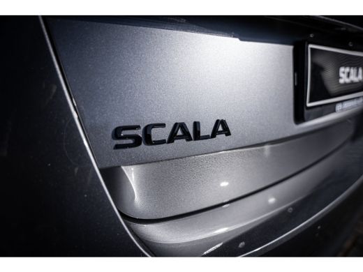 Skoda Scala Monte Carlo | Achteruitrijcamera | Chromen raamlijsten | Cruise control met speedlimiter ActivLease financial lease