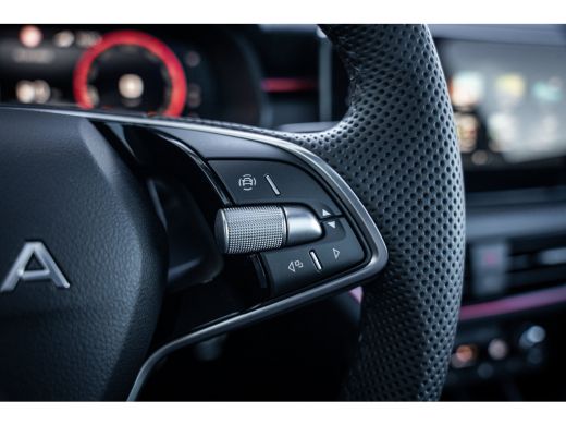 Skoda Scala Monte Carlo | Achteruitrijcamera | Chromen raamlijsten | Cruise control met speedlimiter ActivLease financial lease