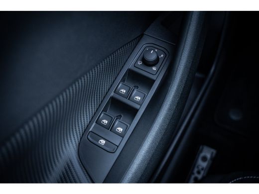 Skoda Scala Monte Carlo | Achteruitrijcamera | Chromen raamlijsten | Cruise control met speedlimiter ActivLease financial lease