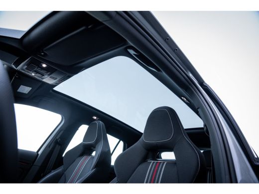 Skoda Scala Monte Carlo | Achteruitrijcamera | Chromen raamlijsten | Cruise control met speedlimiter ActivLease financial lease