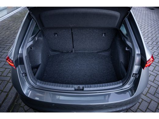 Skoda Scala Monte Carlo | Achteruitrijcamera | Chromen raamlijsten | Cruise control met speedlimiter ActivLease financial lease