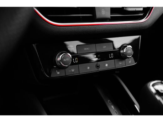 Skoda Scala Monte Carlo | Achteruitrijcamera | Chromen raamlijsten | Cruise control met speedlimiter ActivLease financial lease