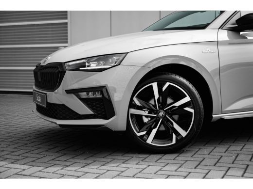 Skoda Scala Monte Carlo | Achteruitrijcamera | Chromen raamlijsten | Cruise control met speedlimiter ActivLease financial lease