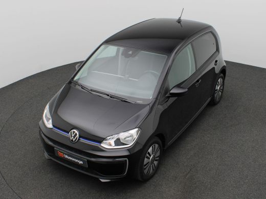 Volkswagen e-up! Max 260 km range CCS, Stoel- en voorruitverwarming, achteruitrijcamera, Parkeerhulp achter, 15'' ... ActivLease financial lease
