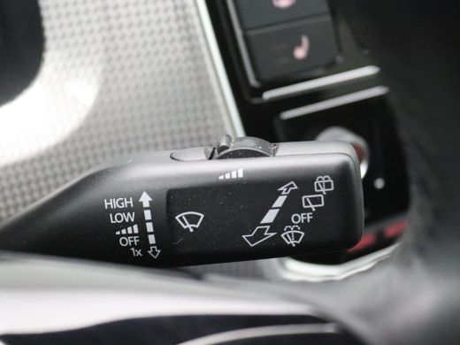 Volkswagen e-up! Max 260 km range CCS, Stoel- en voorruitverwarming, achteruitrijcamera, Parkeerhulp achter, 15'' ... ActivLease financial lease