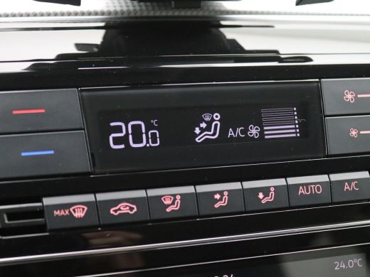Volkswagen e-up! Max 260 km range CCS, Stoel- en voorruitverwarming, achteruitrijcamera, Parkeerhulp achter, 15'' ... ActivLease financial lease