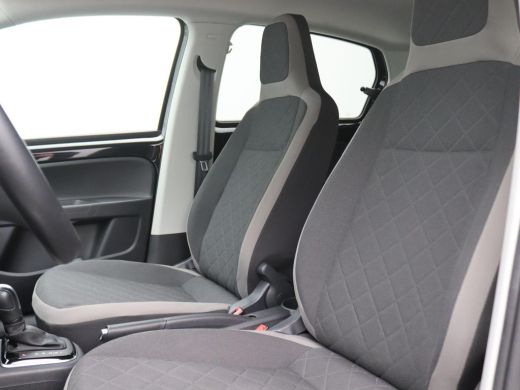 Volkswagen e-up! Max 260 km range Cruise, CCS, Stoel- en voorruitverwarming, achteruitrijcamera, Parkeerhulp achte... ActivLease financial lease