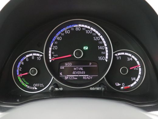 Volkswagen e-up! Max 260 km range CCS, Stoel- en voorruitverwarming, achteruitrijcamera, Parkeerhulp achter, 15'' ... ActivLease financial lease