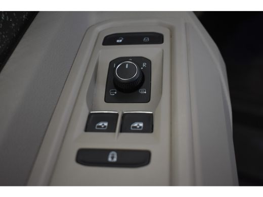 Volkswagen Multivan 1.4 eHybrid 218PK DSG-6 Energetic 7P | TREKHAAK | PANORAMADAK | ALARM | NL VOERTUIG | VERLENGDE G... ActivLease financial lease