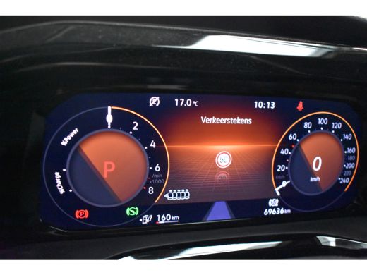 Volkswagen Multivan 1.4 eHybrid 218PK DSG-6 Energetic 7P | TREKHAAK | PANORAMADAK | ALARM | NL VOERTUIG | VERLENGDE G... ActivLease financial lease
