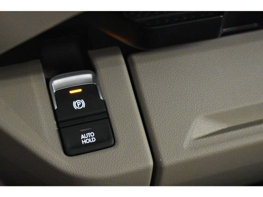 Volkswagen Multivan 1.4 eHybrid 218PK DSG-6 Energetic 7P | TREKHAAK | PANORAMADAK | ALARM | NL VOERTUIG | VERLENGDE G... ActivLease financial lease