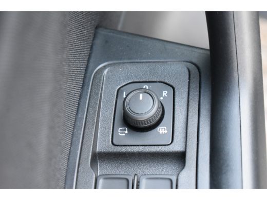 Volkswagen T-Roc 1.5 TSI 150PK DSG-7 Life Edition | ADAPT. CRUISE | APP CONNECT | CAMERA | AIRCO | 18 INCH ActivLease financial lease