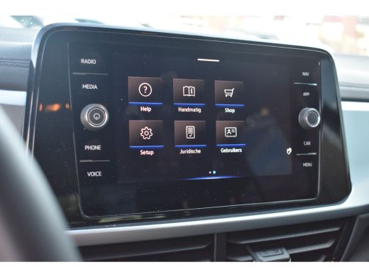 Volkswagen T-Roc 1.5 TSI 150PK DSG-7 Life Edition | ADAPT. CRUISE | APP CONNECT | CAMERA | AIRCO | 18 INCH ActivLease financial lease