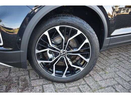 Volkswagen T-Roc 1.5 TSI 150PK DSG-7 Life Edition | ADAPT. CRUISE | APP CONNECT | CAMERA | AIRCO | 18 INCH ActivLease financial lease
