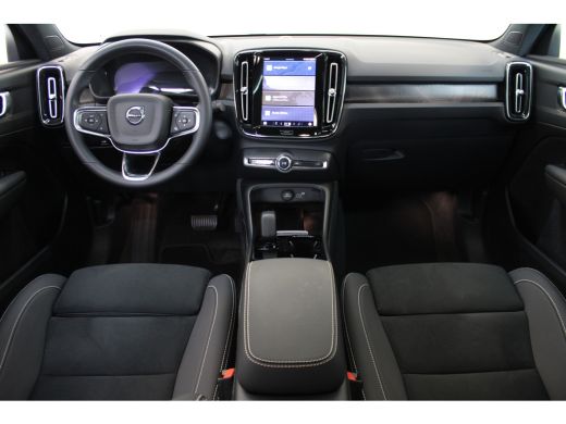 Volvo  EC40 Extended Range 252PK Plus 82 kWh | Trekhaak | Nubuck | Climate Pack | Privacy glas ActivLease financial lease