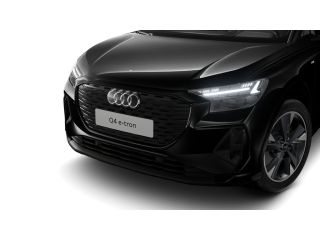 Audi Q4 e-tron S edition | Achterklep, automatisch bedienbaar | Achteruitrijcamera | Adaptive cruise control
