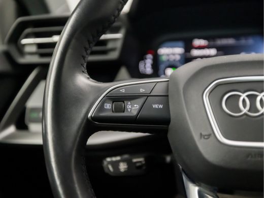 Audi A3 Sportback 35 TFSI Sportline 150Pk Automaat (APPLE CARPLAY, 4 CILINDER, GROOT NAVI, SPORTSTUUR, AD... ActivLease financial lease