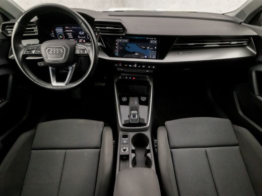 Audi A3 Sportback 35 TFSI Sportline 150Pk Automaat (APPLE CARPLAY, 4 CILINDER, GROOT NAVI, SPORTSTUUR, AD... ActivLease financial lease
