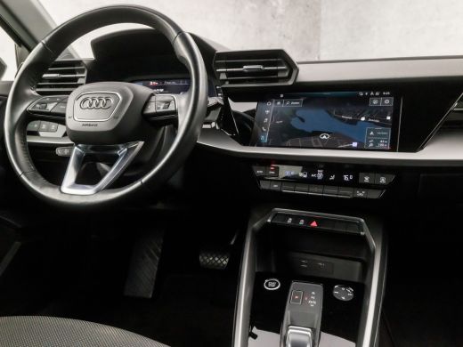 Audi A3 Sportback 35 TFSI Sportline 150Pk Automaat (APPLE CARPLAY, 4 CILINDER, GROOT NAVI, SPORTSTUUR, AD... ActivLease financial lease