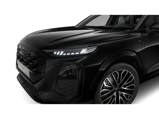 Audi Q3 S edition | Adaptive cruise control | Audi sound system | Cruise control ActivLease financial lease