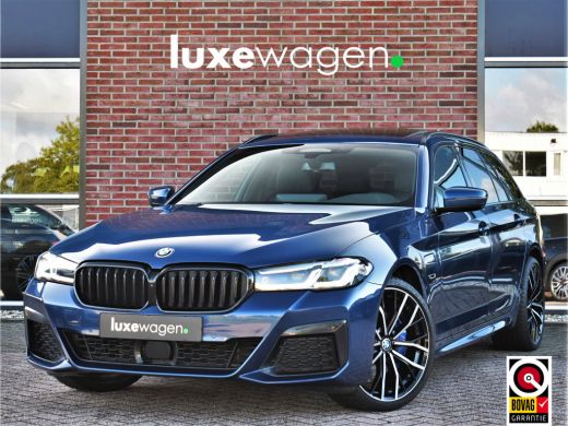 BMW 5 Serie Touring 530e xDrive M-Sport Pano ACC Comf-seat Trekh 360 H/K 20inch BMW 5 Serie Touring 530e xDrive M-Sport Pano ACC Comf-seat Trekh 360 H/K 20inch
