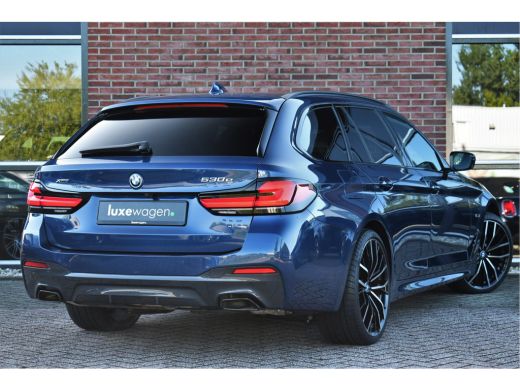 BMW 5 Serie Touring 530e xDrive M-Sport Pano ACC Comf-seat Trekh 360 H/K 20inch ActivLease financial lease