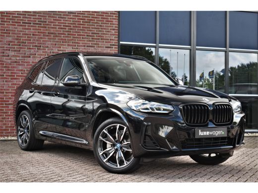 BMW X3 xDrive30e M-Sport Pano El-zetels Laser HUD 20inch Shadowline ActivLease financial lease