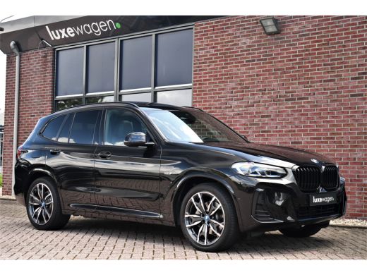 BMW X3 xDrive30e M-Sport Pano El-zetels Laser HUD 20inch Shadowline ActivLease financial lease