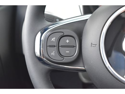 Fiat 500C 1.0 Hybrid Dolcevita Finale | Navigatie by App | Cruise Control | 15"LMV | Airco | Parkeersensore... ActivLease financial lease