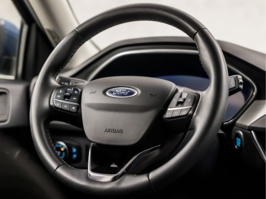 Ford Focus 1.0 EcoBoost Titanium X Business Automaat (VIRTUAL COCKPIT, APPLE CARPLAY, STUUR/STOELVERWARMING,... ActivLease financial lease