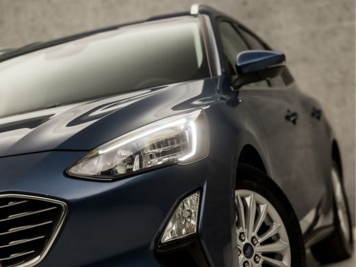 Ford Focus 1.0 EcoBoost Titanium X Business Automaat (VIRTUAL COCKPIT, APPLE CARPLAY, STUUR/STOELVERWARMING,... ActivLease financial lease
